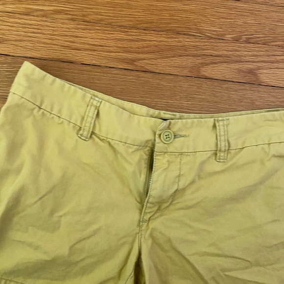 Gap Mustard Shorts - Picture 3 of 10